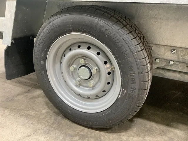 Aanhangwagen - afbeelding 8 van  9