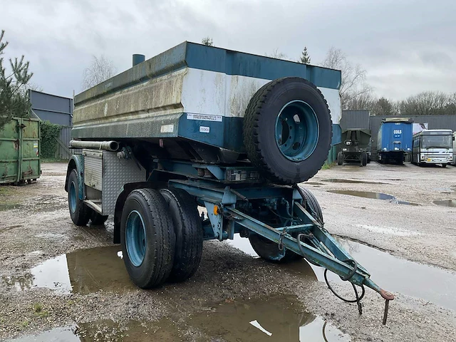 Aanhangwagen - afbeelding 1 van  8