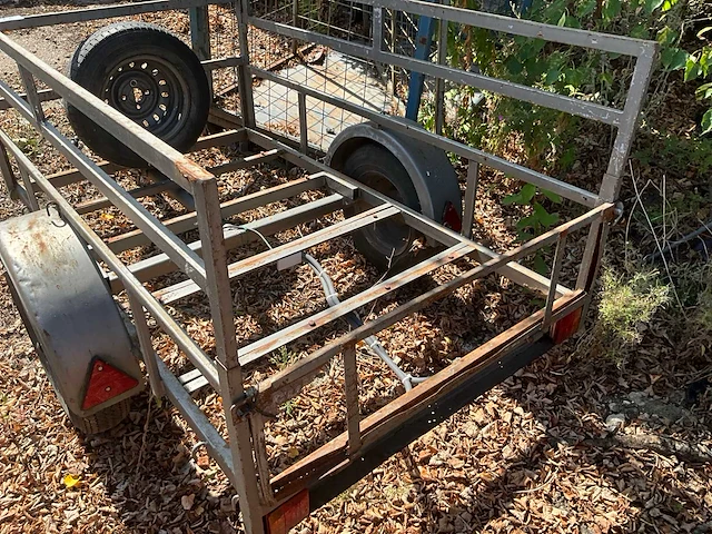 Aanhangwagen - afbeelding 7 van  8