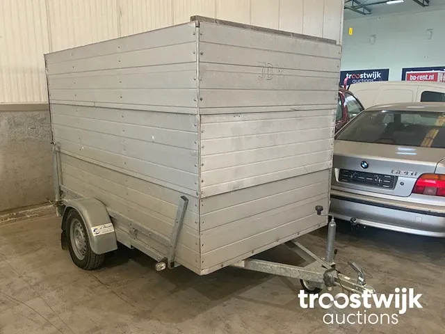 Aanhangwagen - afbeelding 2 van  8