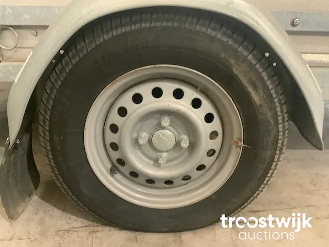 Aanhangwagen - afbeelding 6 van  8