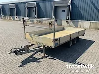 Aanhangwagen - afbeelding 1 van  17
