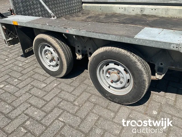 Aanhangwagen - afbeelding 3 van  16