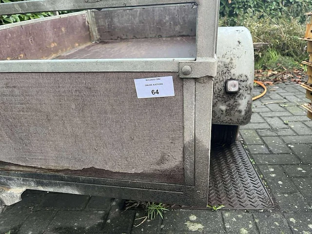 Aanhangwagen - afbeelding 3 van  3