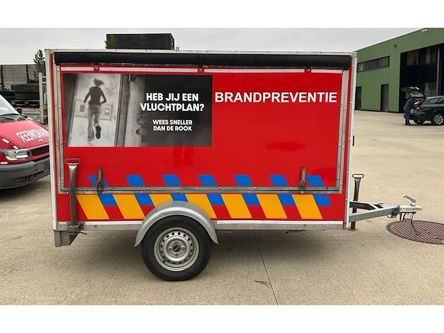 Aanhangwagen - afbeelding 1 van  14