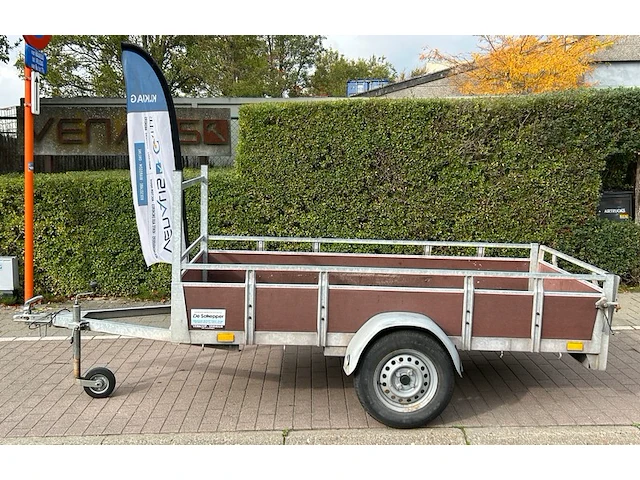 Aanhangwagen - afbeelding 1 van  9