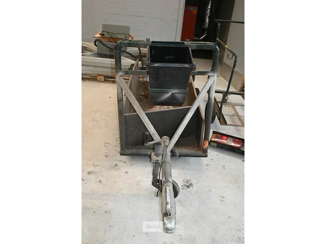 Aanhangwagen - afbeelding 4 van  5