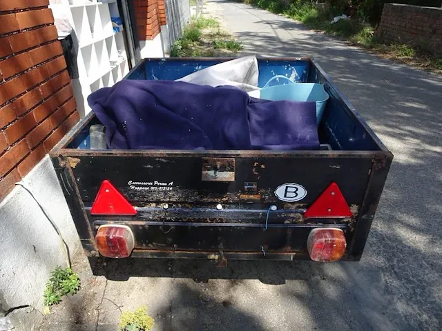Aanhangwagen - afbeelding 4 van  4