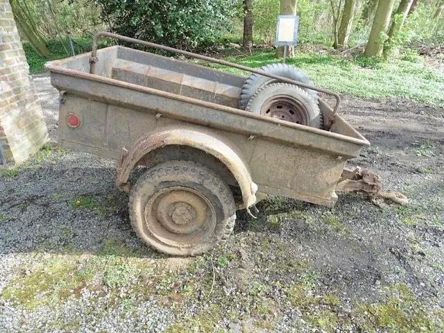 Aanhangwagen - afbeelding 1 van  7