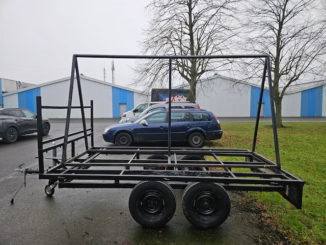 Aanhangwagen - afbeelding 1 van  5