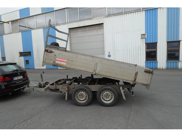 Aanhangwagen - afbeelding 4 van  4