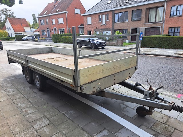Aanhangwagen - afbeelding 3 van  3