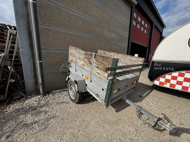 Aanhangwagen - afbeelding 3 van  4