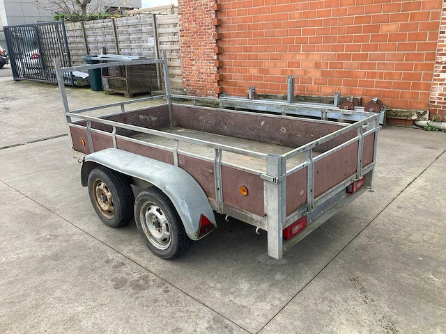 Aanhangwagen - afbeelding 3 van  6