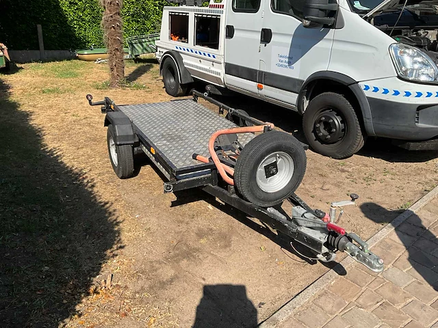 Aanhangwagen - afbeelding 3 van  9