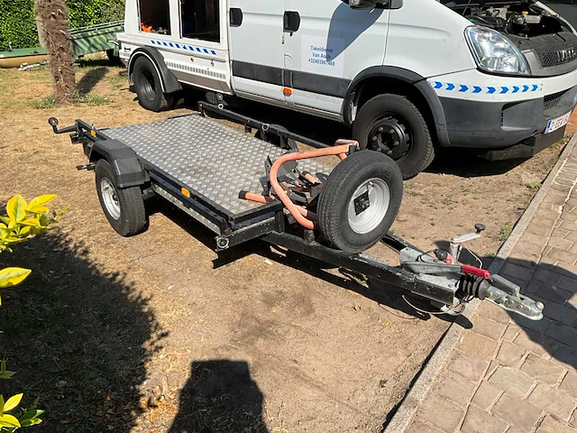 Aanhangwagen - afbeelding 4 van  9