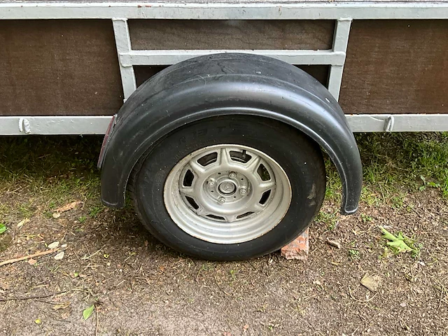 Aanhangwagen - afbeelding 3 van  13