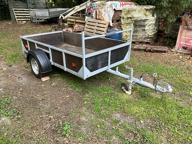 Aanhangwagen - afbeelding 8 van  13