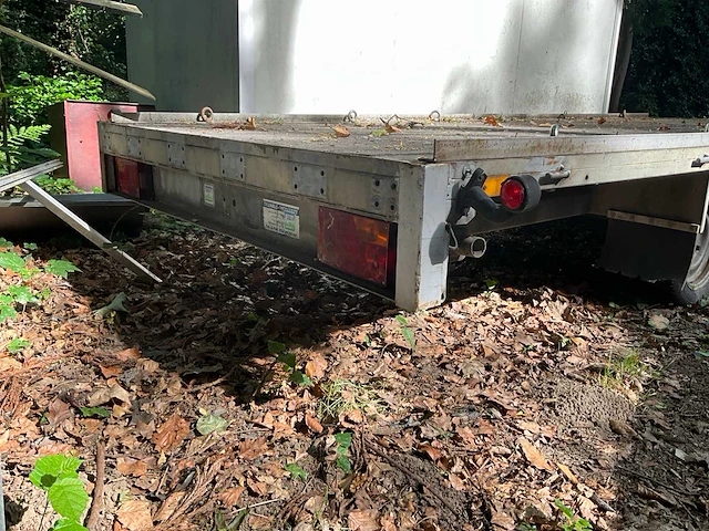Aanhangwagen - afbeelding 2 van  12