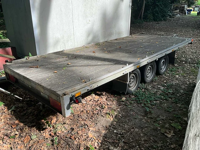 Aanhangwagen - afbeelding 12 van  12