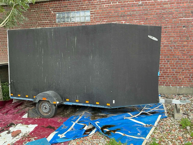 Aanhangwagen - afbeelding 4 van  9