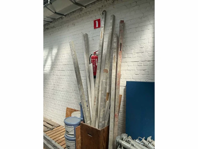Aannemersmateriaal metselbalken (6x) - afbeelding 2 van  2
