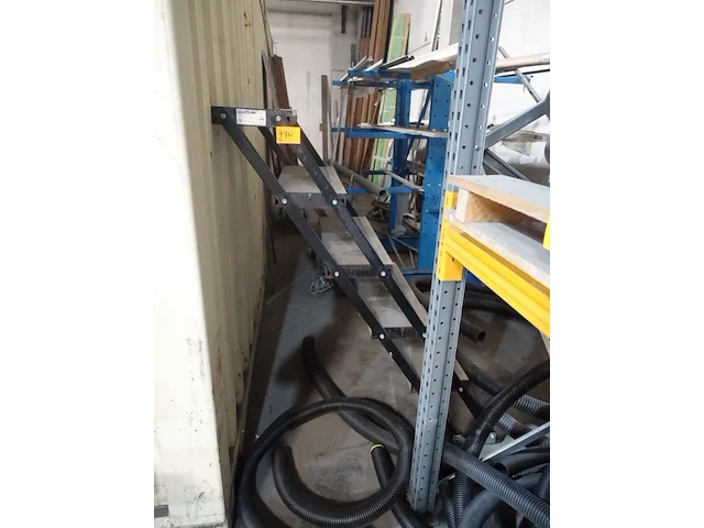 Aanpasbare trap fortex - afbeelding 1 van  2