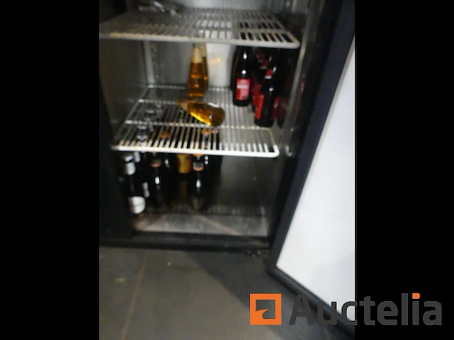 Aanrecht koelkast en zijn inhoud olitrem fgb 240/135 in - afbeelding 2 van  5