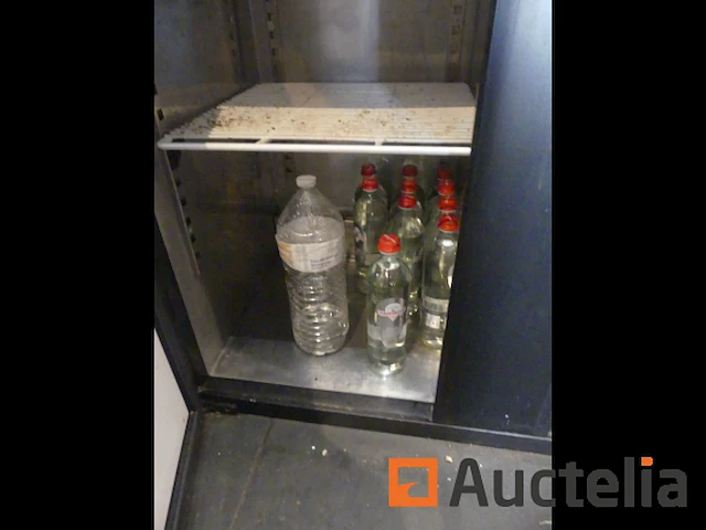 Aanrecht koelkast en zijn inhoud olitrem fgb 240/135 in - afbeelding 5 van  5