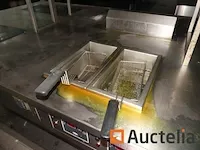 Aanrechtblad keukencentrum, plancha, elektrische kookplaat, friteuse - afbeelding 3 van  11