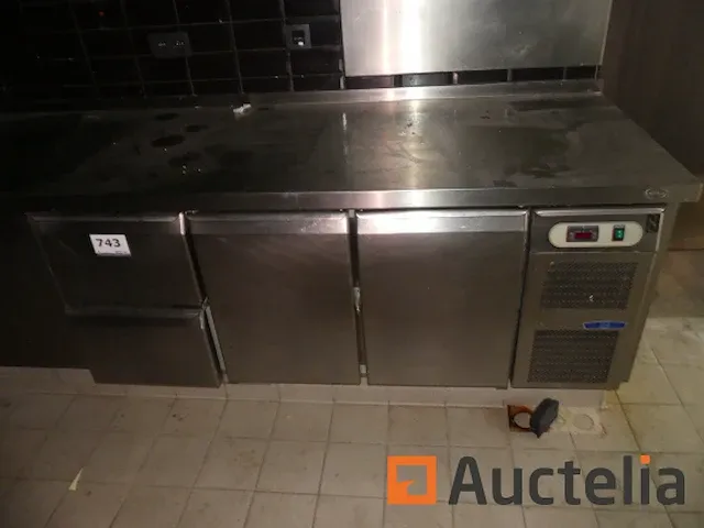 Aanrechtblad voor horeca, koelkasten wastafel ... rubbens - afbeelding 3 van  8
