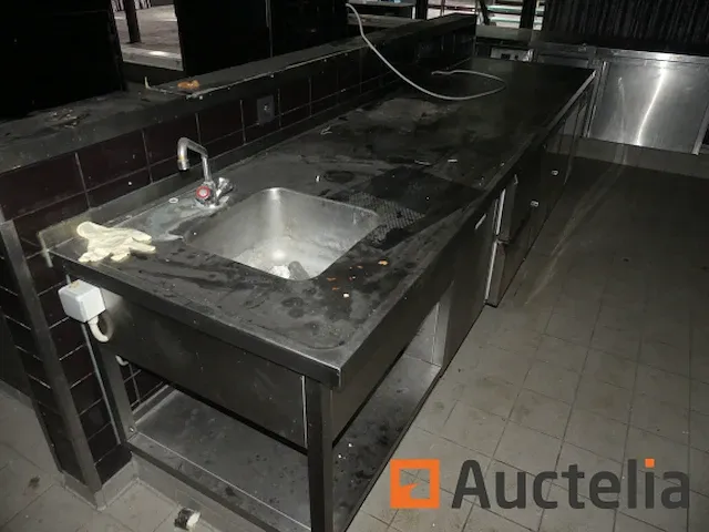 Aanrechtblad voor horeca, koelvitrines, wastafels ... rubbens - afbeelding 3 van  4