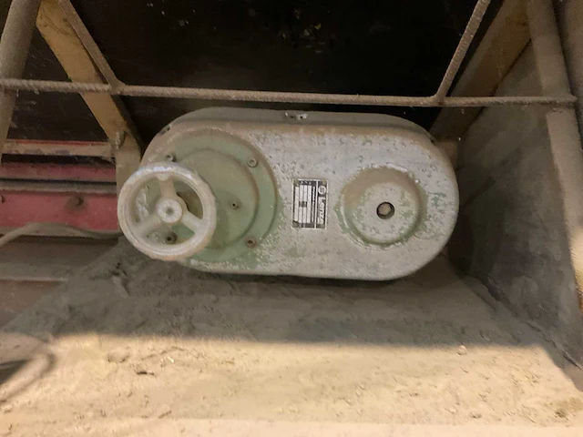 Aardappel sorteermachine - afbeelding 4 van  13