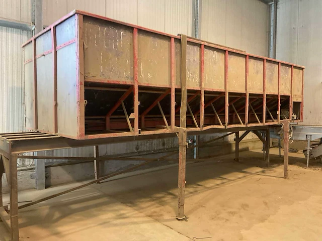 Aardappel sorteermachine - afbeelding 9 van  13