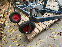 Aardbeien plantmachine - afbeelding 6 van  6