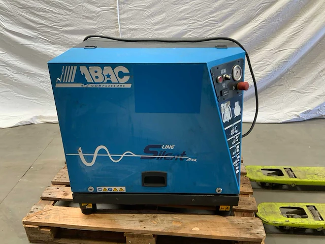 Abac - b5900b/ln/hp/5,5 - piston compressors - 2010 - afbeelding 2 van  8