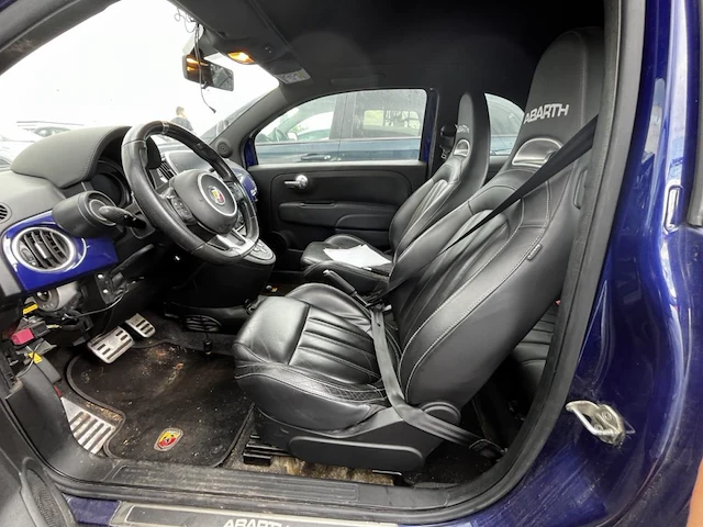 Abarth 595c 1.4 t-jet mta 145 at, 2017 - afbeelding 8 van  37