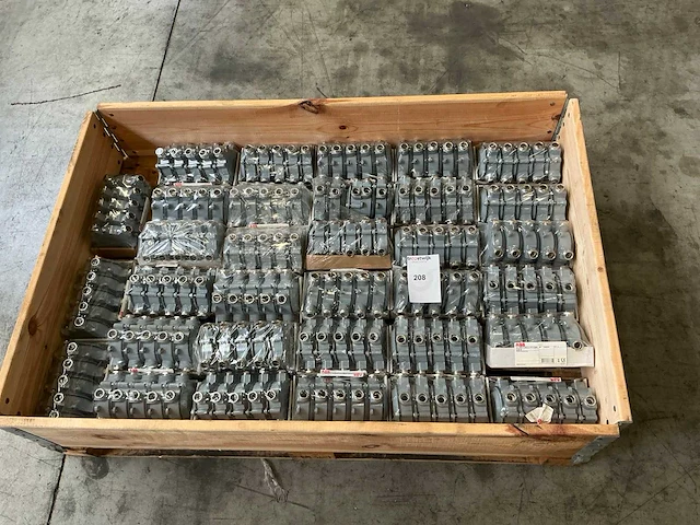 Abb 2cma136531r1000 koppelingsdoos (165x) - afbeelding 1 van  5