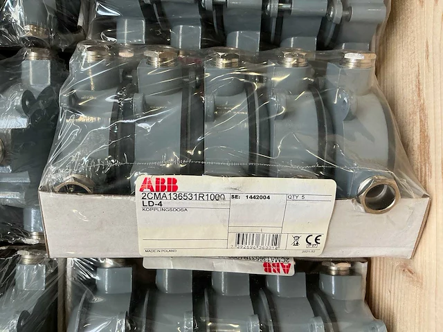 Abb 2cma136531r1000 koppelingsdoos (165x) - afbeelding 2 van  5