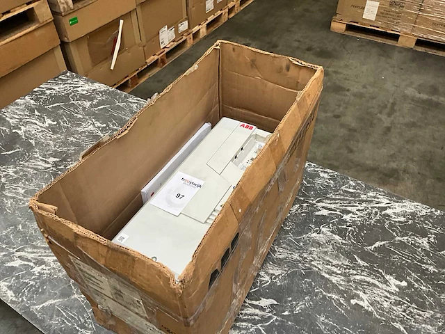 Abb ach580-01-027a-4+j429 frequentieregelaar - afbeelding 7 van  7