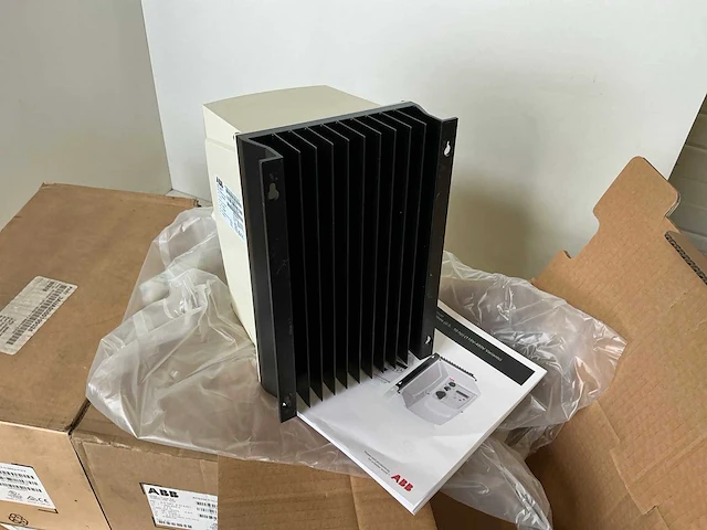 Abb acs255 frequentieregelaar (3x) - afbeelding 4 van  8