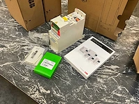 Abb acs355 j404bop frequentieregelaar (3x) - afbeelding 1 van  9