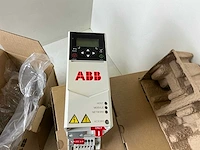 Abb acs380-040n-03a7-1 frequentieregelaar (3x) - afbeelding 3 van  9
