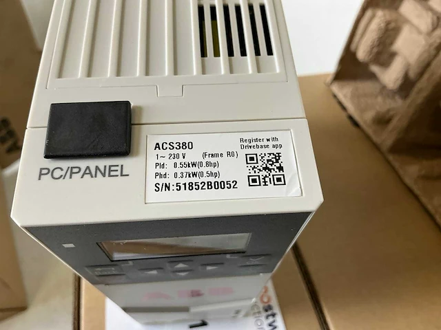 Abb acs380-040n-03a7-1 frequentieregelaar (3x) - afbeelding 6 van  9