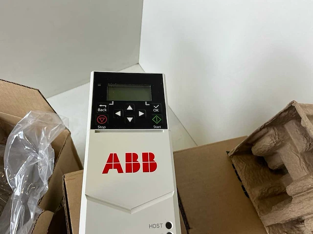 Abb acs380-040n-03a7-1 frequentieregelaar (3x) - afbeelding 4 van  9