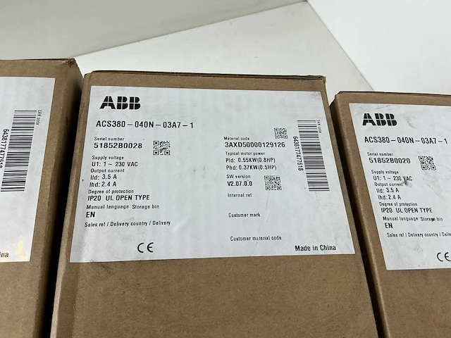 Abb acs380-040n-03a7-1 frequentieregelaar (3x) - afbeelding 8 van  9