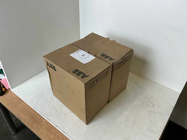 Abb acs380-040n-12a2-1 frequentieregelaar (2x) - afbeelding 2 van  8