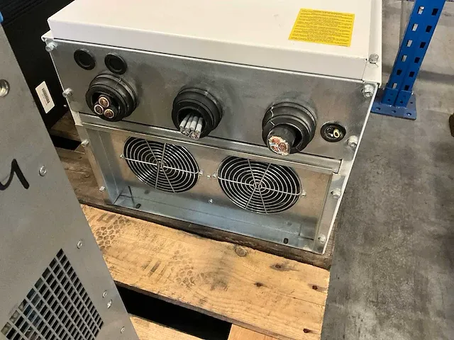 Abb acs600 frequentieregelaar - afbeelding 5 van  6