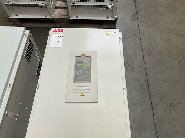 Abb acs60101003 frequentieregelaar - afbeelding 2 van  6