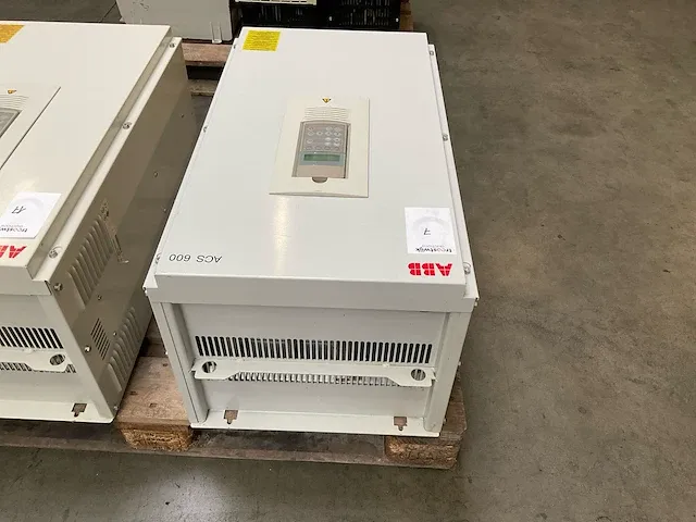 Abb acs60101203 frequentieregelaar - afbeelding 4 van  6